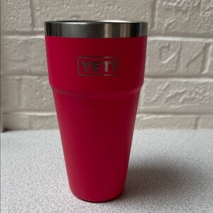 Yeti Rambler - Pink